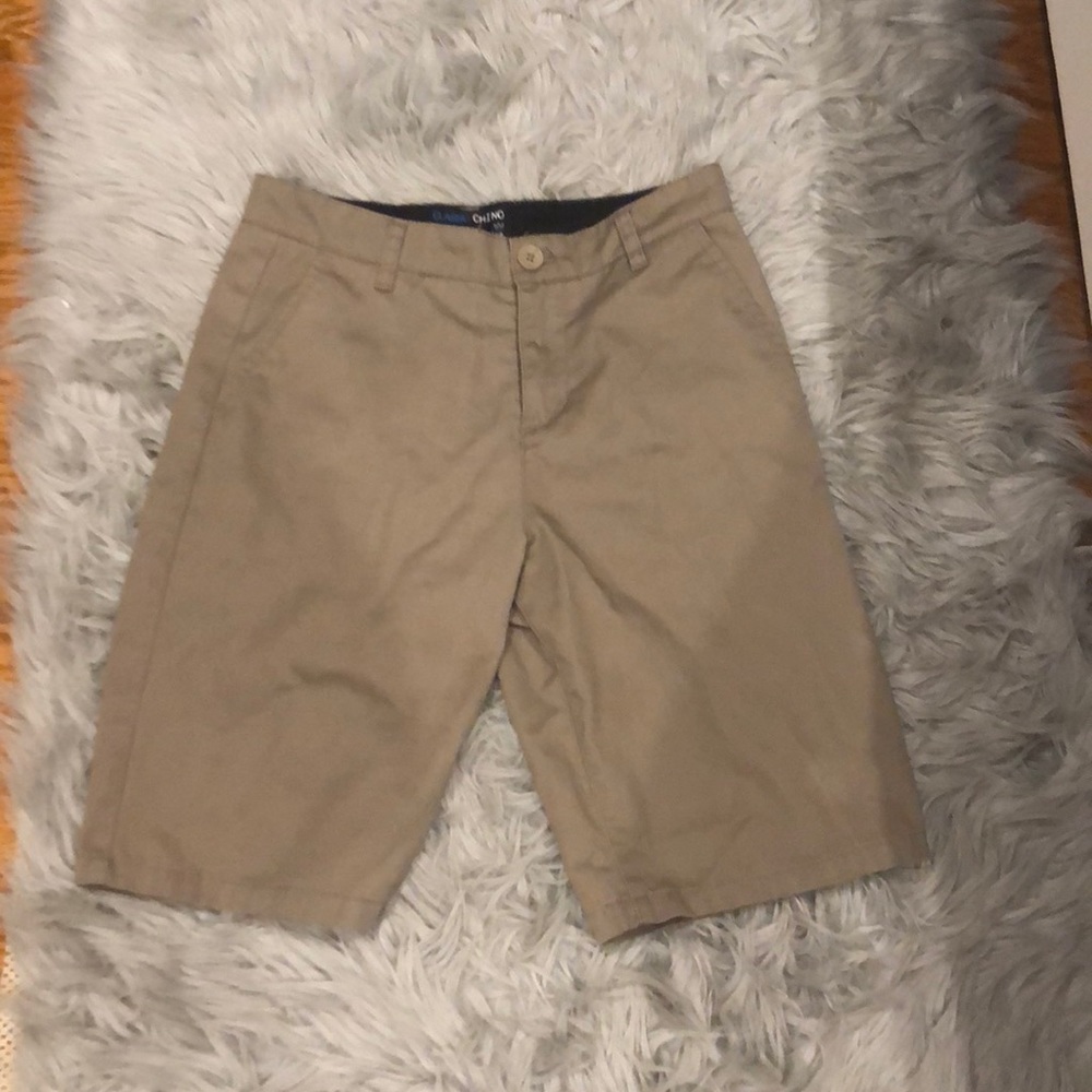 Khaki shorts